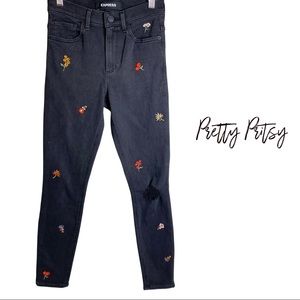 Express Black Embroidery High Rise Ankle Jeans 2